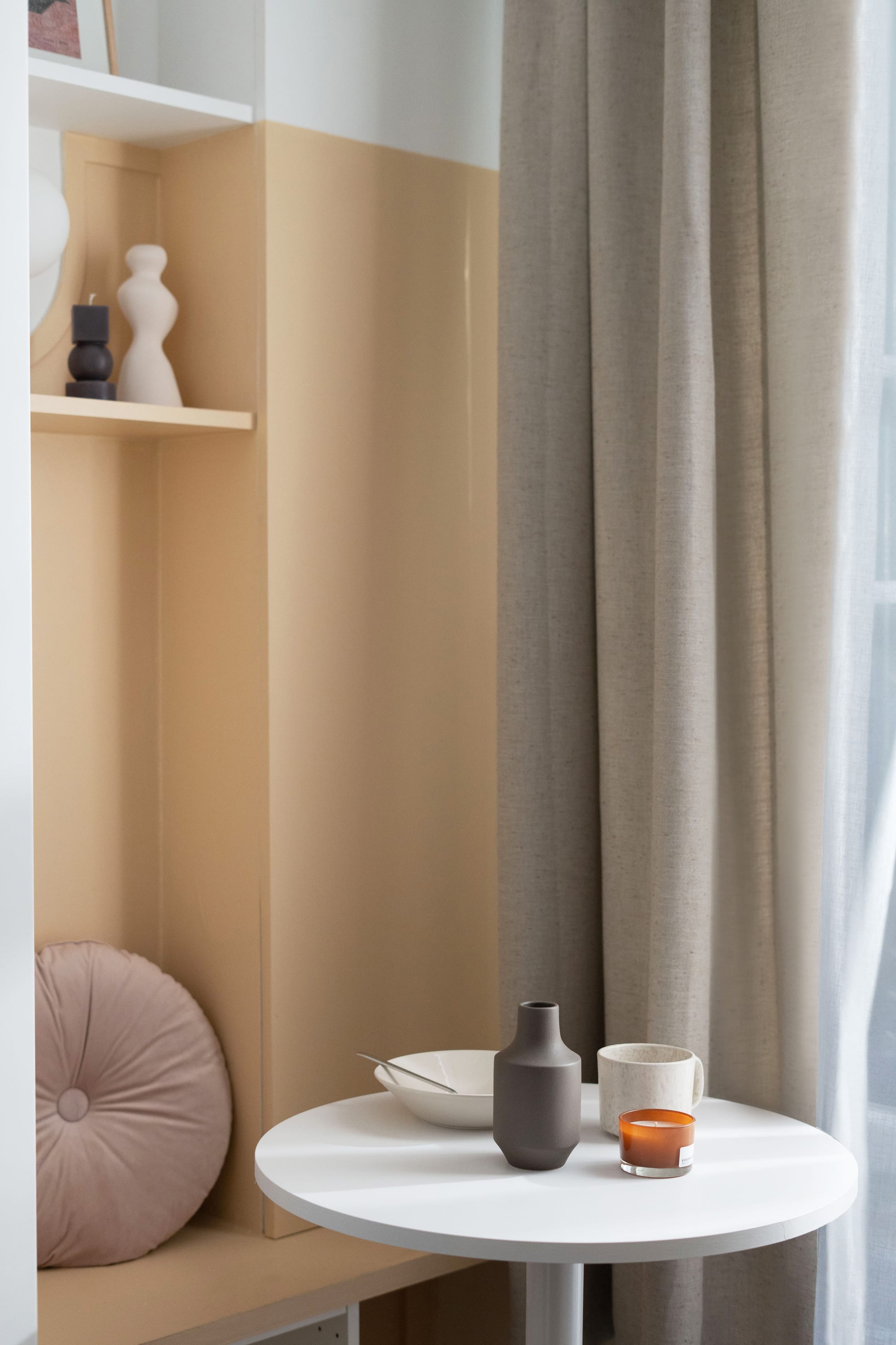 Hauteville project, shelf and objects